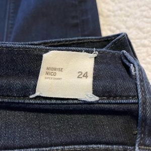 Dark blue Hudson jeans. Size 24